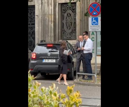 George Simion a mers în Timișoara cu o mașină de la Camera Deputaților, pe care a parcat-o pe un loc pentru persoanele cu dizabilități