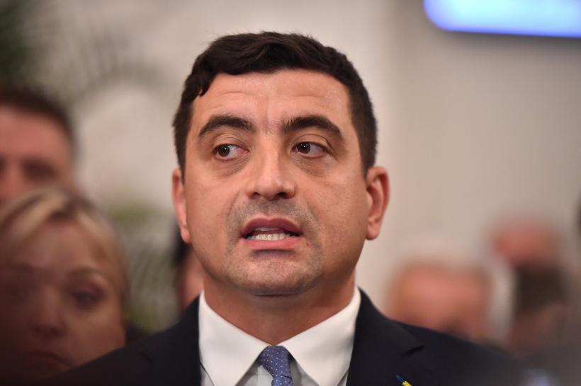 George Simion anunţă că va candida pentru un nou mandat de președinte al partidului AUR