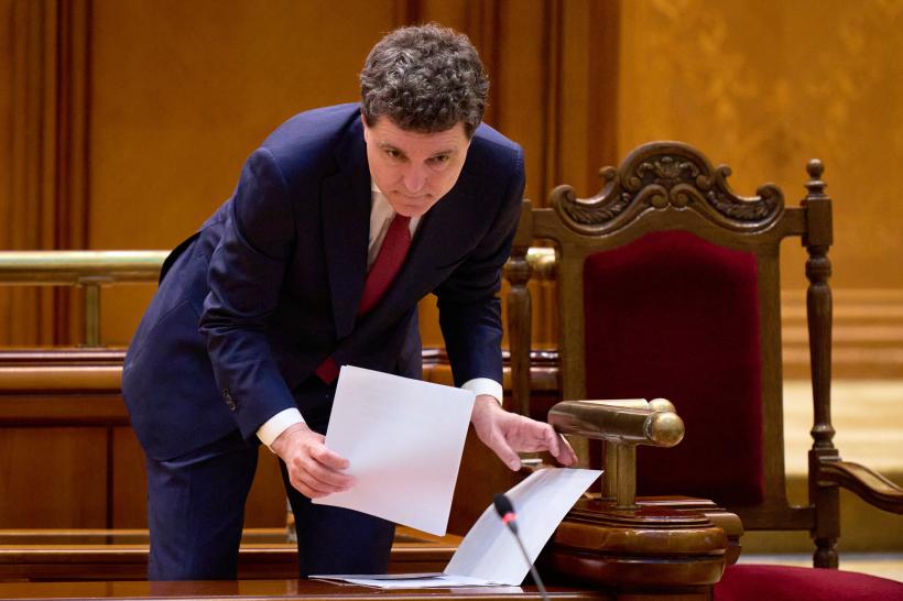Declarație ciudată a lui Nicușor Dan despre Călin Georgescu: „Noi nu am dat în mod complet descrierea biografiei sale”