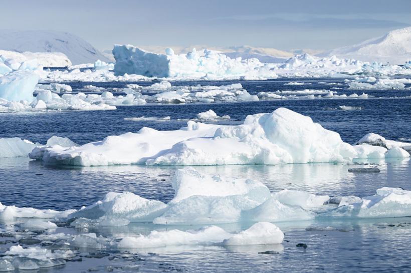 2025 ar putea fi al treilea cel mai călduros an înregistrat vreodată. Anunțul Copernicus, după ce gheața din Arctica a scăzut cu 12%