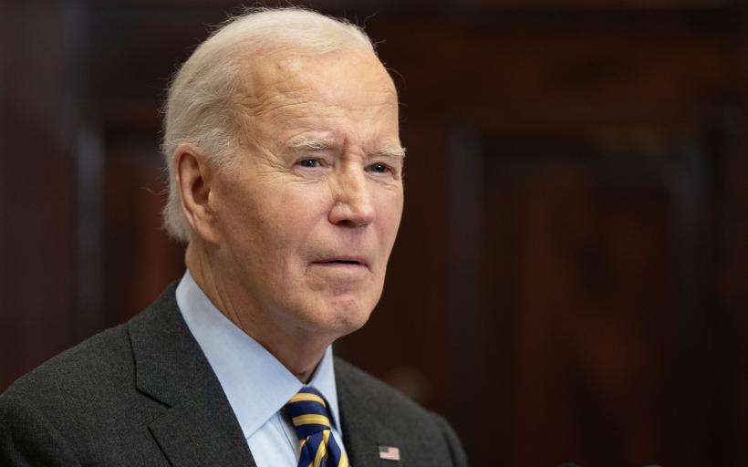 Joe Biden l-a acuzat pe Trump că a "demolat democraţia" Americii şi că apără interesele aliaţilor lui bogaţi