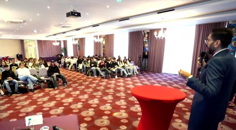 ”Meet the HR Specialist”, evenimentul unde tinerii află bazele unei cariere de succes