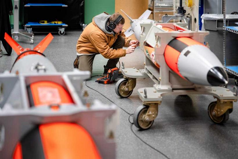 „Cine trage primul, moare al doilea”. Expert militar german: SUA ar putea reloca în România arme nucleare deja stocate în Europa