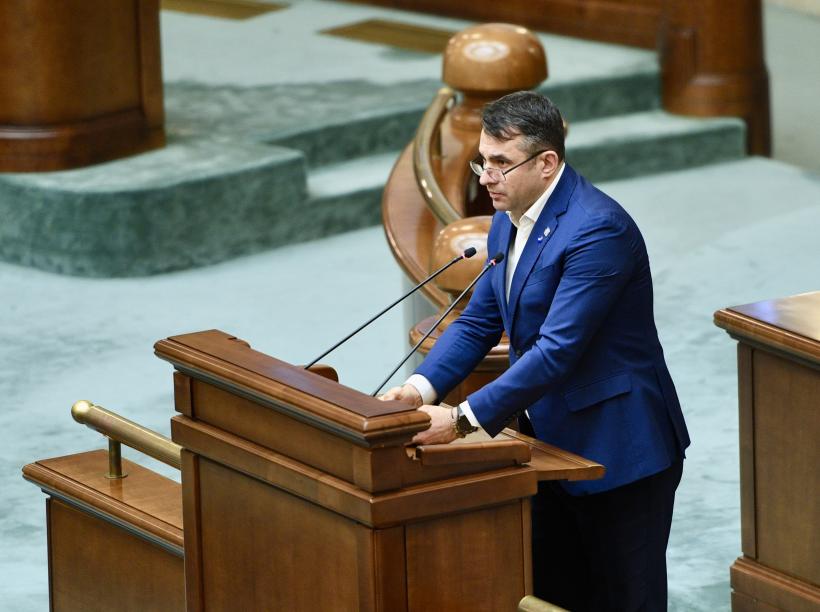 Va fi redusă suma forfetară pentru parlamentari? Senator USR: „O să însemne oameni care o să plece acasă”