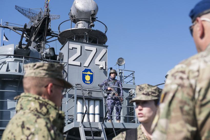 Presiunea cheltuielilor militare va crește în următorii ani în România, avertizează Consiliul Fiscal. Reducerea deficitului, esențială