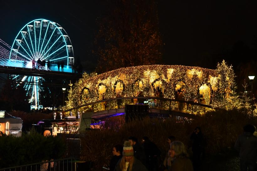 Magie în Sectorul 6: 400.000 de luminițe și patinoar de 750 de metri pătrați la Târgul de Crăciun