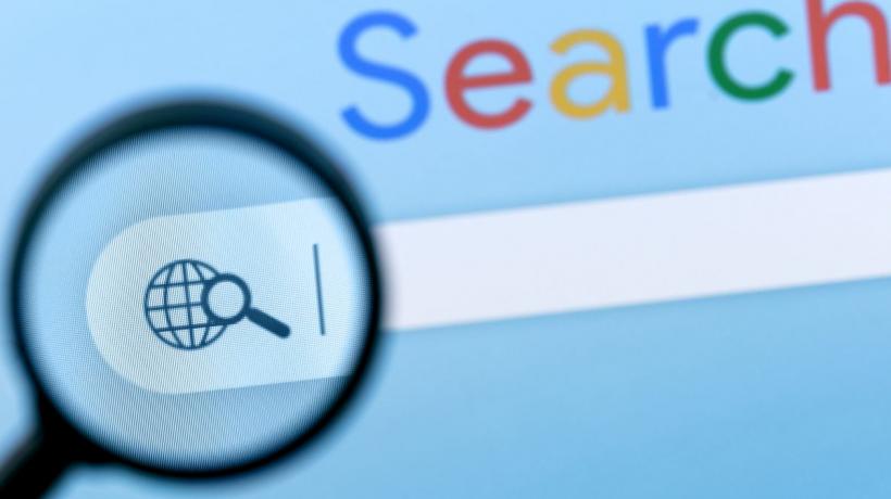 Cele mai populare subiecte pe care le-au căutat românii pe Google în 2025. În top 10 este Nicușor Dan