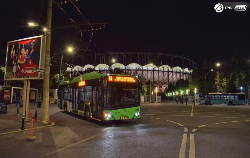 Trei mijloace de transport în comun vor avea programul prelungit sâmbătă seară, pentru meciul FCSB - Dinamo
