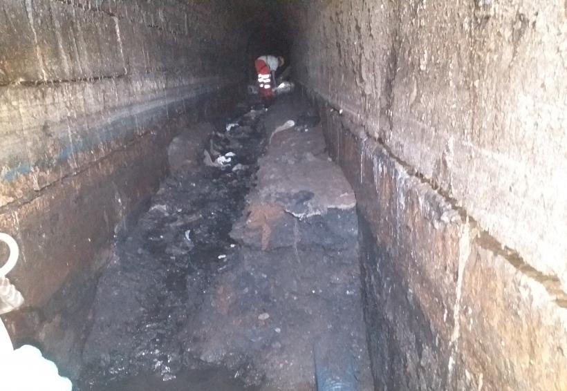 Aproximativ 100 de tone de grăsime au fost descoperite în canalizarea din estul Londrei. "Fatberg"-ul a blocat ţevile