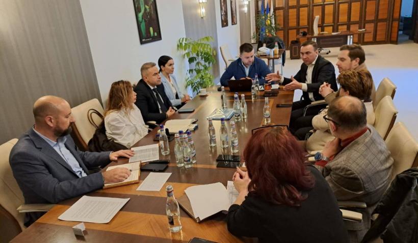 Ciprian Ciucu, despre problema căldurii şi a apei calde în Bucureşti: Sistemul va funcţiona, dar în regim de avarie