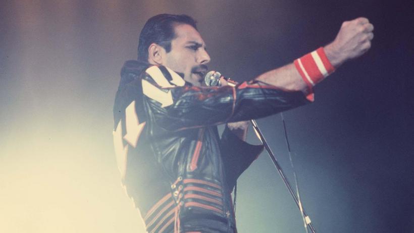 Fiica „secretă” a lui Freddie Mercury a murit la 48 de ani, la doar câteva luni după ce s-a aflat de existența ei