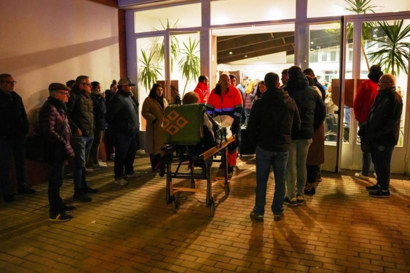 "Valizele au început să zboare, iar acoperișul vagonului s-a prăbușit”. Mărturii cutremurătoare despre trenul groazei din Spania