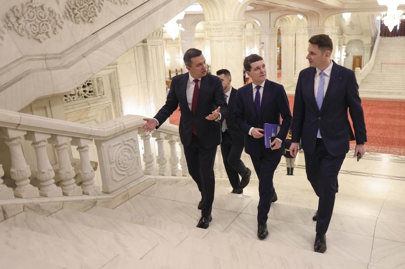 Grindeanu: O greșeală absența președintelui de la Davos. Despre invitația lui Trump în Consiliul Păcii: „Nu-i de stat pe gânduri, e da”