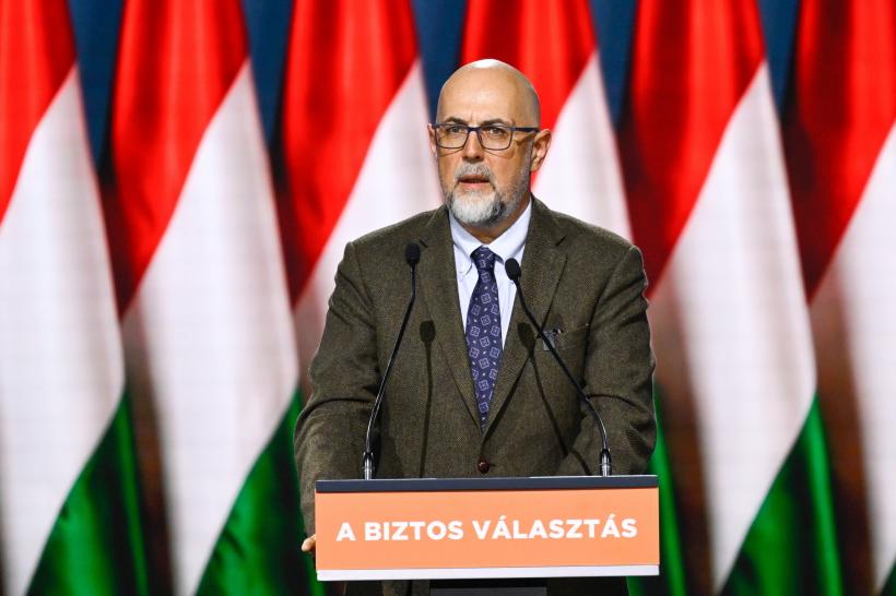 Kelemen Hunor avertizează că România riscă să ajungă irelevantă: „Jelirea vechii ordini şi aşteptarea tăcută nu este o strategie”