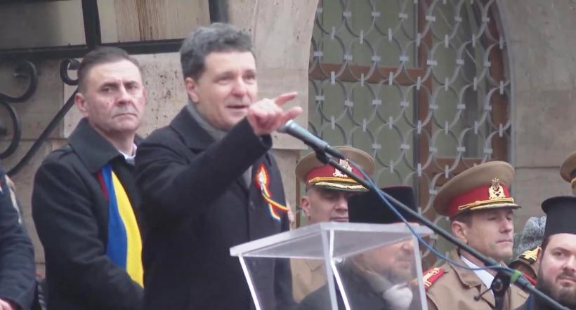 Nicușor Dan, huiduit la Focșani de Ziua Unirii Principatelor. „Este un drept pe care l-ați câștigat, pentru care niște oameni au murit”