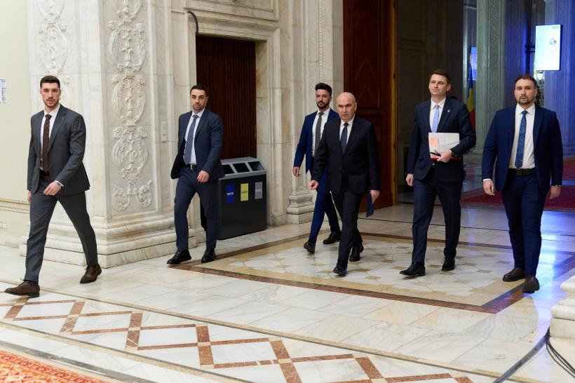Începe lupta în PNL. Ilie Bolojan ar putea cere vot de încredere astăzi. Oamenii lui, posibil scoși de pe funcții, în Parlament