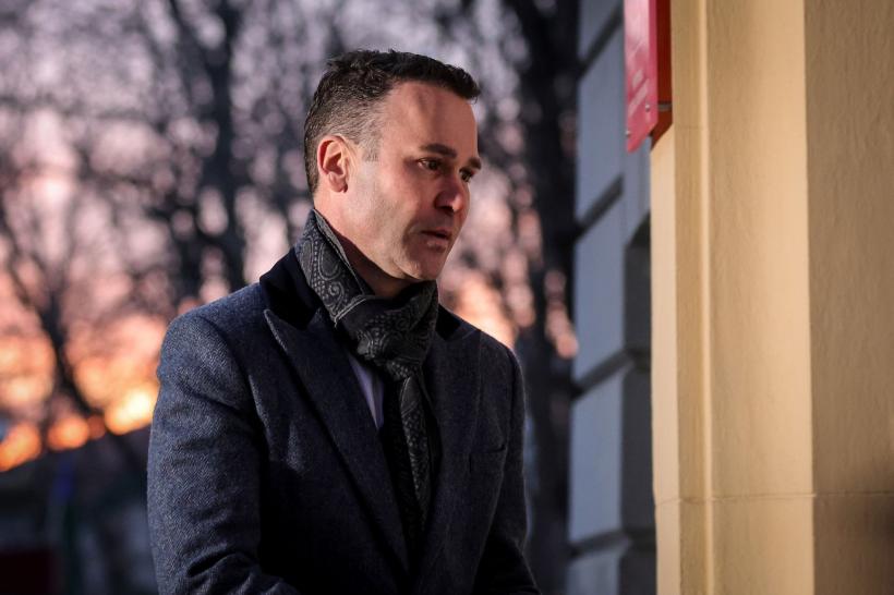 Percheziţii DNA la Primăria Sectorului 3 şi la locuinţa lui Robert Negoiţă