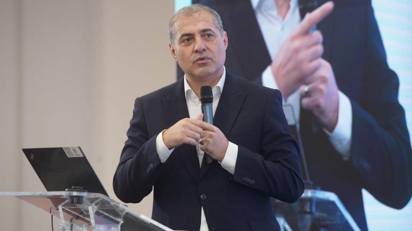 Florin Jianu, după negocierile dintre sindicate și premier: „Ministerul Economiei propune vouchere de vacanță de 800 de lei”