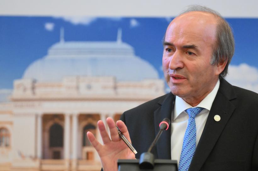 Tudorel Toader: „Scrisoarea premierului nu este o presiune asupra judecătorilor. Nu se lasă impresionați”