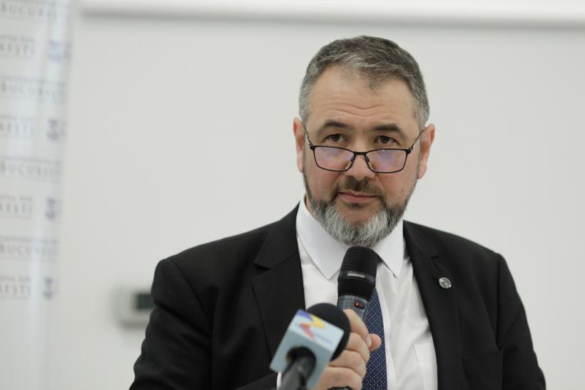 Consilierul lui Nicușor Dan pe probleme de Educație: Accesul minorilor la rețelele sociale trebuie interzis