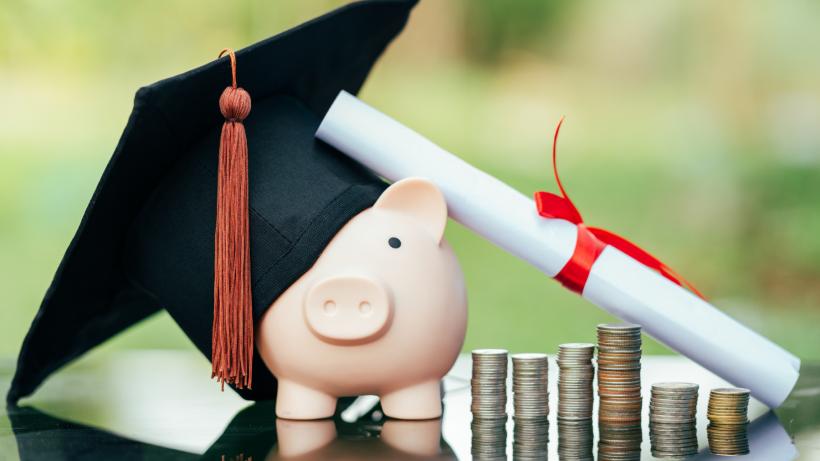 Burse pentru studenții străini: MAE a lansat programul pentru cetăţeni străini din statele non-UE. Unde și până când se depun dosarele