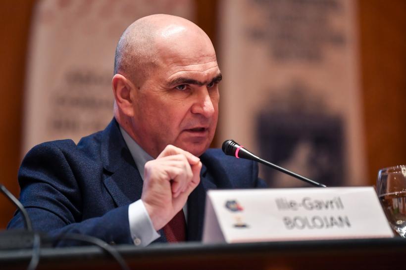 Bolojan: Avem pregătit proiectul privind cumulul pensie-salariul la stat. În zilele următoare îl veți vedea adoptat de Guvern
