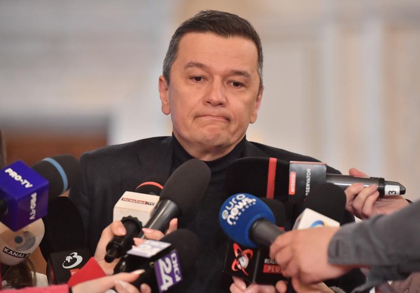 Sorin Grindeanu dă vina pe Bolojan pentru recesiunea tehnică: „Nu poți doar să tai”
