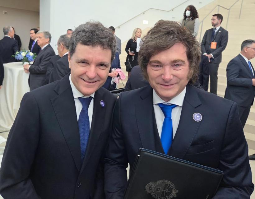 Primele imagini cu Nicușor Dan la inaugurarea Consiliului Păcii din Washington