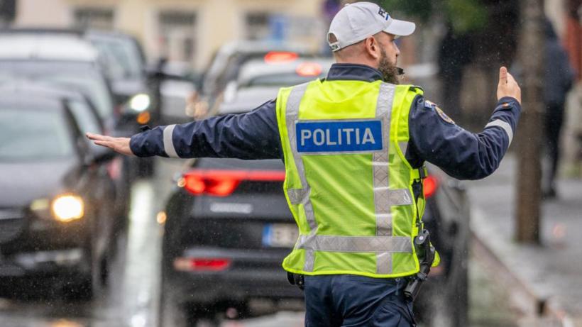Permisul de conducere va fi suspendat pentru neplata amenzilor, a decis Guvernul Bolojan. Cum se va aplica măsura