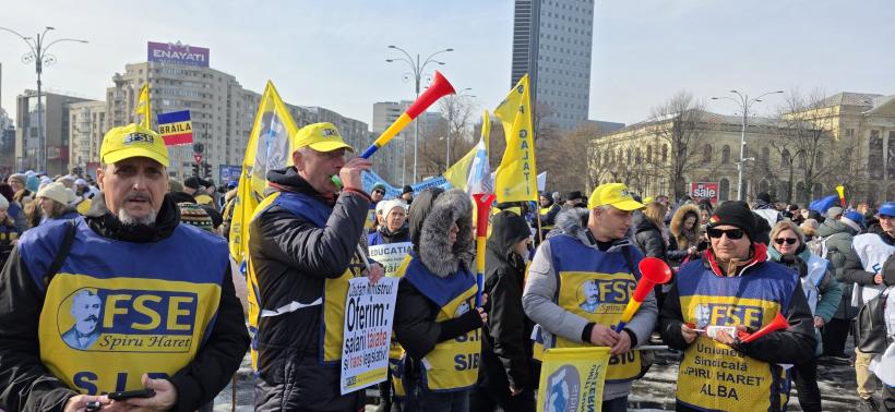 Profesorii și studenții vor protesta azi la Cotroceni. Revoltă după replica lui Bolojan că "nu de diplome ducem lipsă"