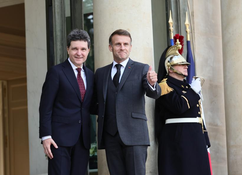 Surse: România analizează de mai mult timp propunerea lui Macron de a intra sub umbrela nucleară a Franței. Decizia ”implică riscuri”