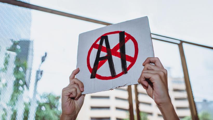 A început cursa pentru stabilirea unui logo „fără AI” recunoscut la nivel mondial