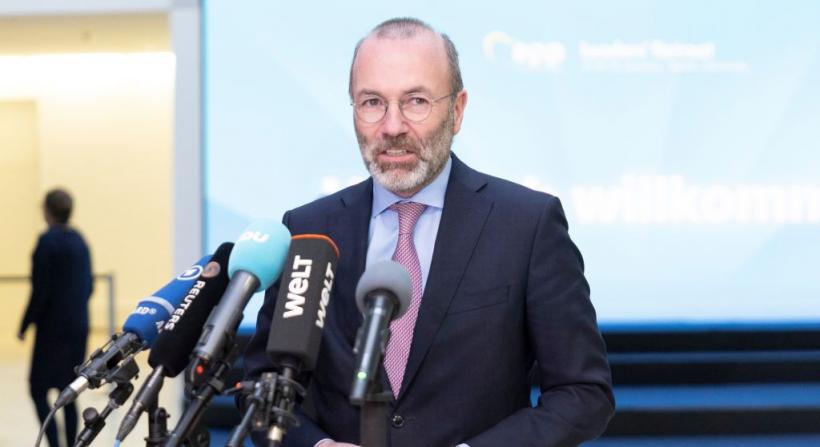 Manfred Weber dă de înțeles că eurodeputații PPE au făcut înțelegeri pe la spatele său cu extrema dreaptă pentru expulzarea migranților