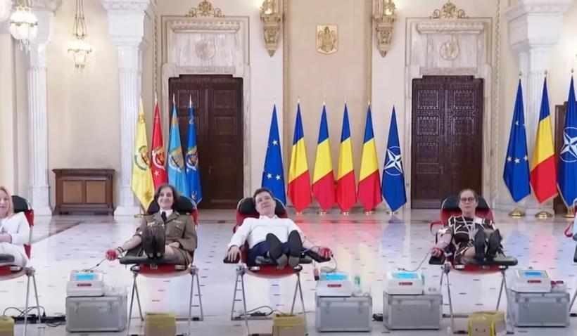 Nicușor Dan a donat sânge la Palatul Cotroceni, alături de alți angajați: „Astfel de gesturi simple pot face o diferență”