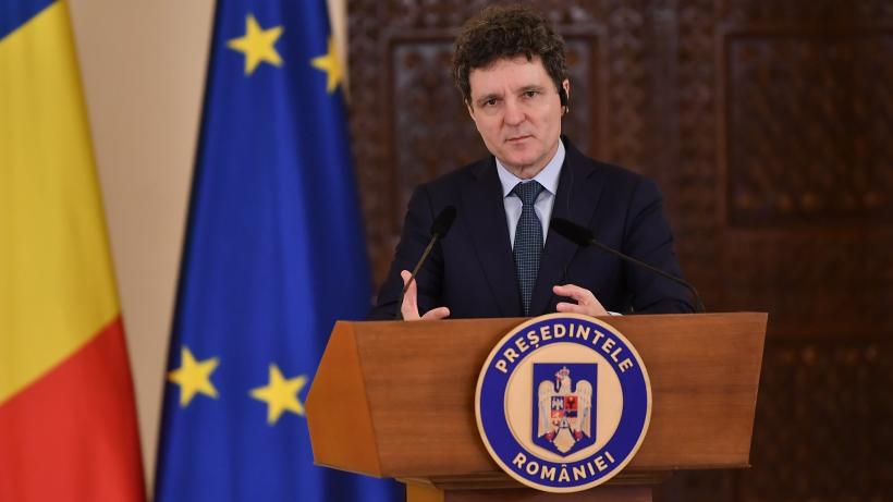 Nicuşor Dan a promulgat legea care interzice agresorilor sexuali să lucreze în școli, spitale sau centre pentru vulnerabili