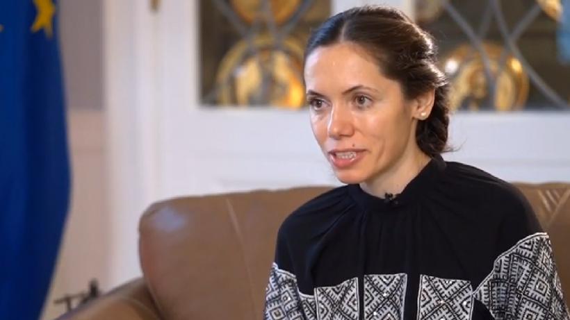 Mirabela Grădinaru: „Am anunțat-o pe fiica noastră că până la 14 ani nu va avea niciun telefon”