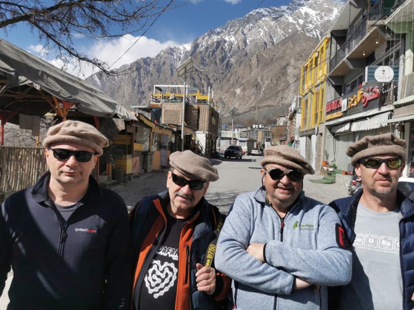 Cum au găsit niște români din Cluj ”sfantul Graal” din munții Pakistanului: S-a aprins ceva, o lampă. Și am știut că trebuie să-i caut