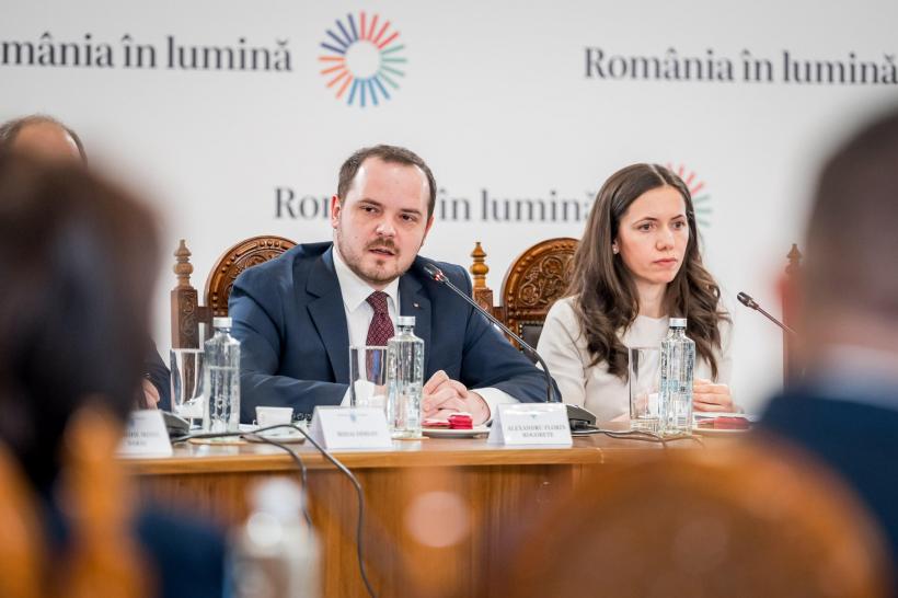 Rogobete, după ce a participat alături de Mirabela Grădinaru la dezbaterea despre adicții: Dezvoltăm componenta de sănătate mintală