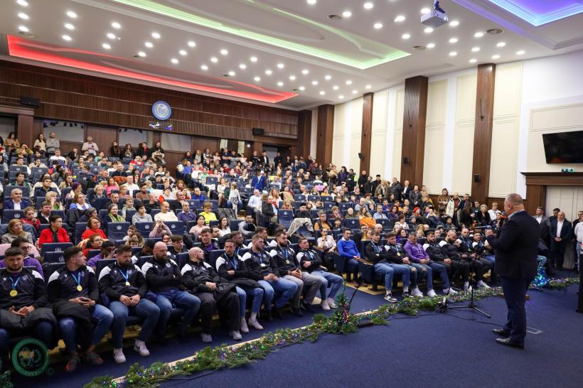 O universitate din Timișoara vrea să îi aducă pe copiii românilor din diaspora la studii în România: „Școala românească e competitivă”