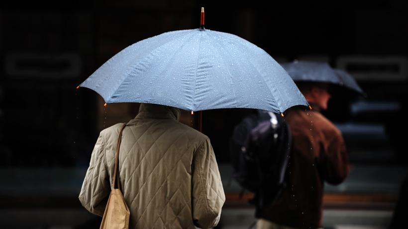 Ciclon peste România, mâine, apoi o masă de aer polar vine cu ploi și frig. Prognoza meteo ANM pentru a doua jumătate a lunii aprilie