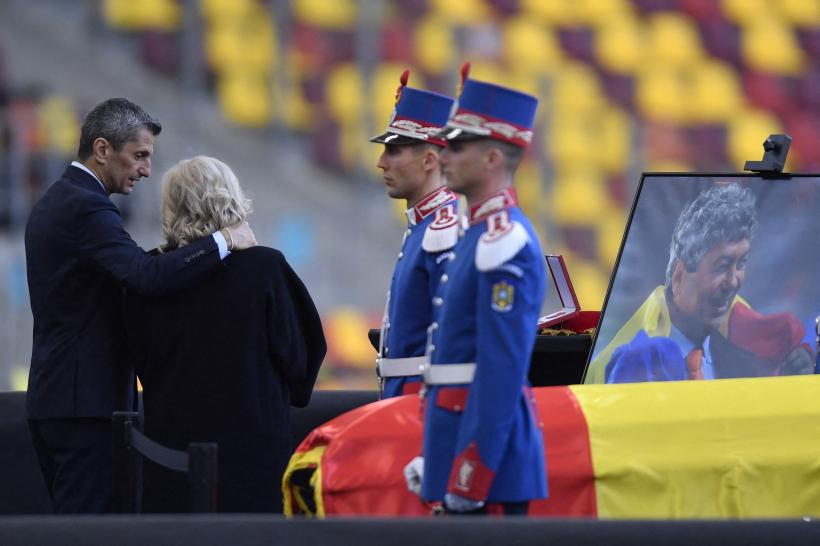 Motivul pentru care Nicuşor Dan nu a mers la catafalcul lui Mircea Lucescu: "N-am vrut să duc într-o zonă politică"