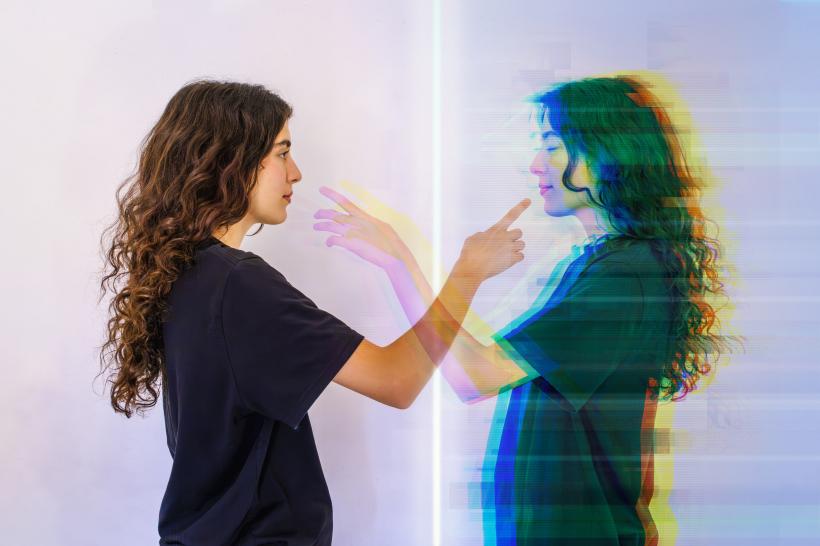 BBC: Ar putea un geamăn digital să te transforme într-un „super-angajat”? „Devine parte a modului în care lucrezi”