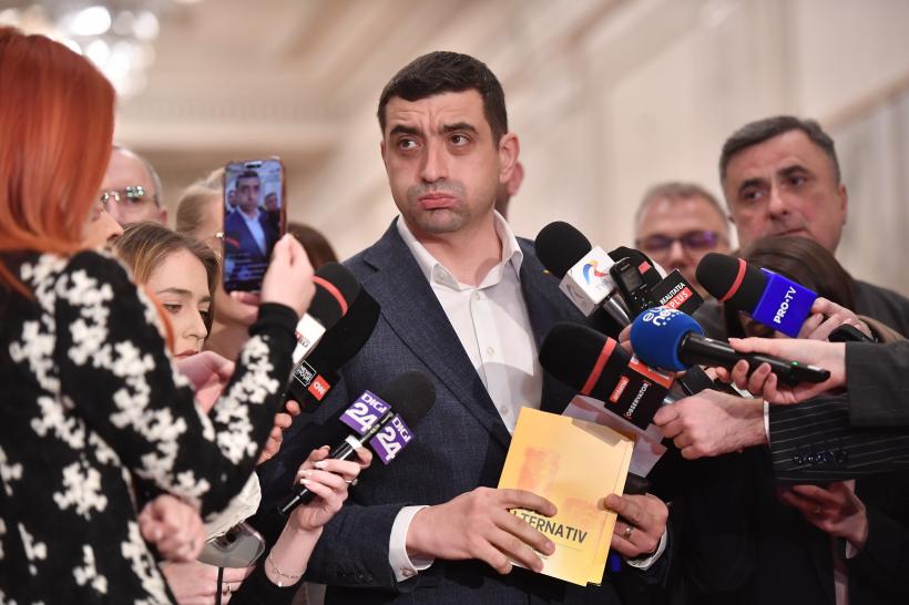 George Simion pune 3 condiții ca AUR să negocieze cu PSD sau PNL: „Dacă vor accepta, ori unii, ori alții, putem discuta”