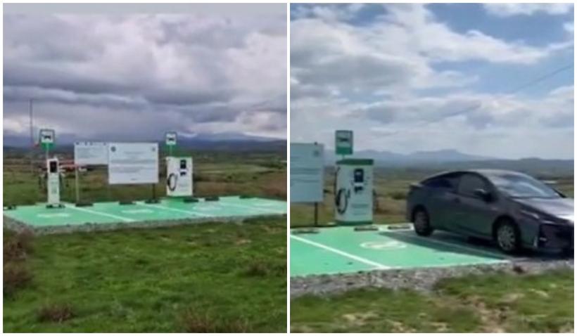 O stație pentru mașini electrice, pusă în câmp, fără drum de acces. Primar, despre investiția de 100.000 de euro: „Nu totul e perfect”