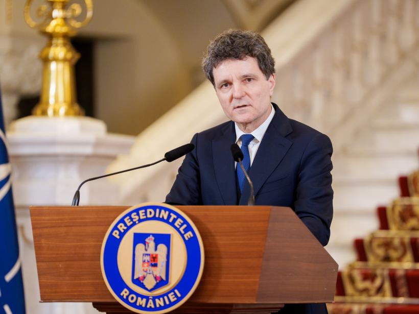 Surse: Nicușor Dan știa de sâmbătă că PSD și AUR pregătesc o moțiune de cenzură, dar nu că va fi una comună. Când a aflat