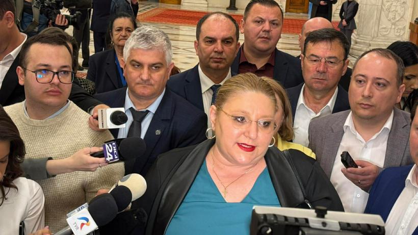 Parlamentarii SOS vor vota moțiunea contra lui Bolojan. Votul va fi la vedere