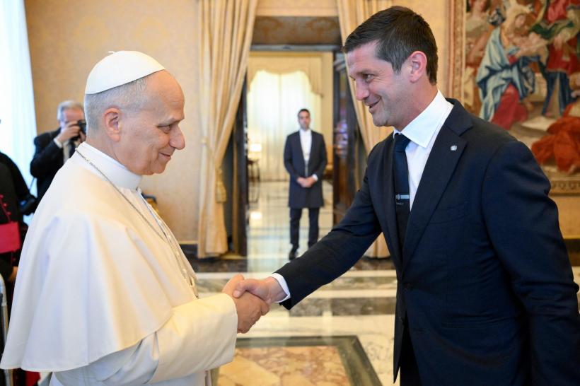 Cristi Chivu a fost primit la Vatican de Papa Leon al XIV-lea, după ce a devenit campion cu Inter. Mesajul transmis de Suveranul Pontif