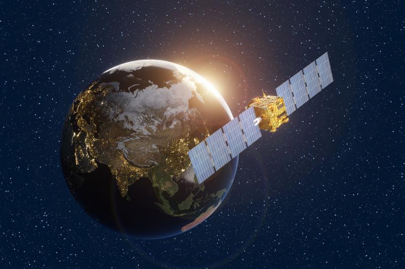 Google apelează la SpaceX pentru Suncatcher, ambițiosul proiect prin care vrea să creeze centre de date direct pe orbită