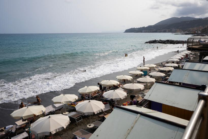 Italia are peste 500 de plaje perfecte pentru turiști, încă 14 au primit acum Steagul Albastru. Unde se află acestea