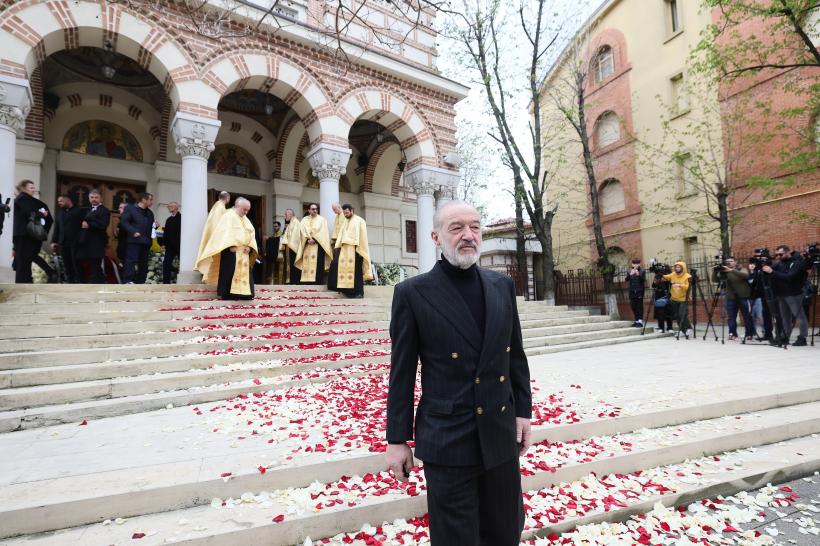 Becali a fost primit singur la Cotroceni, după ce a întârziat ca să meargă la biserică. La final, a dezvăluit discuția cu Nicușor Dan